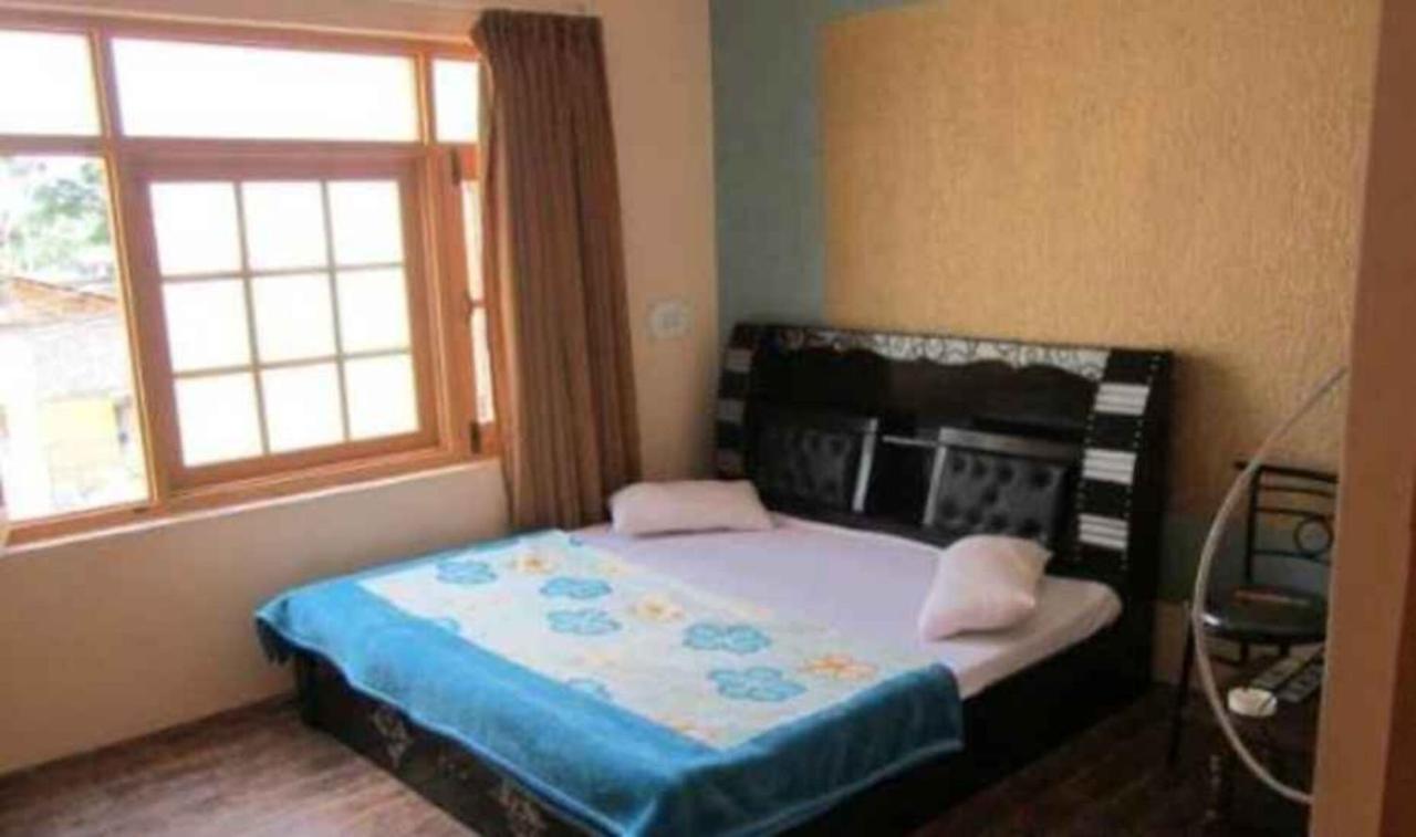 Hotel Grand City Heart Srīnagar Extérieur photo