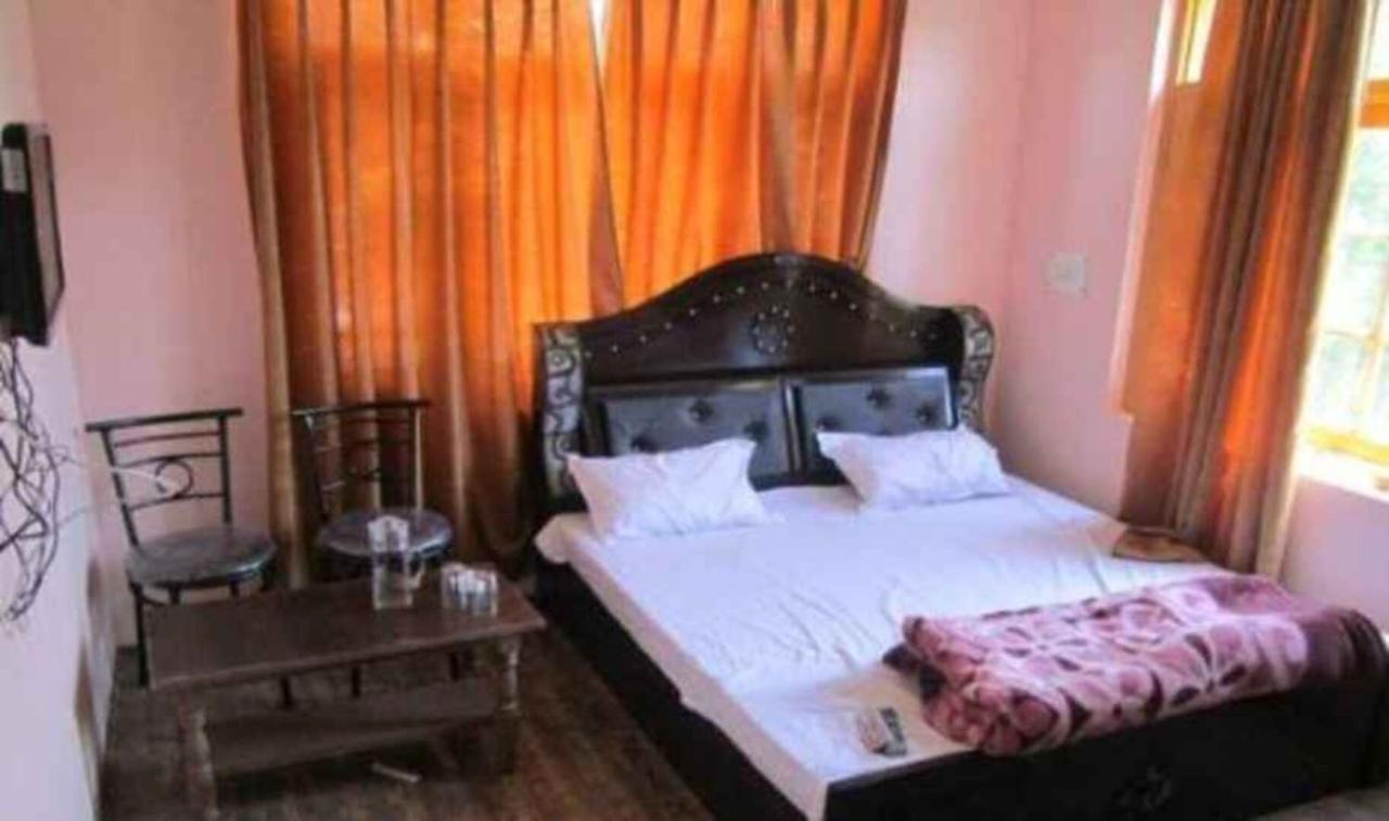 Hotel Grand City Heart Srīnagar Extérieur photo